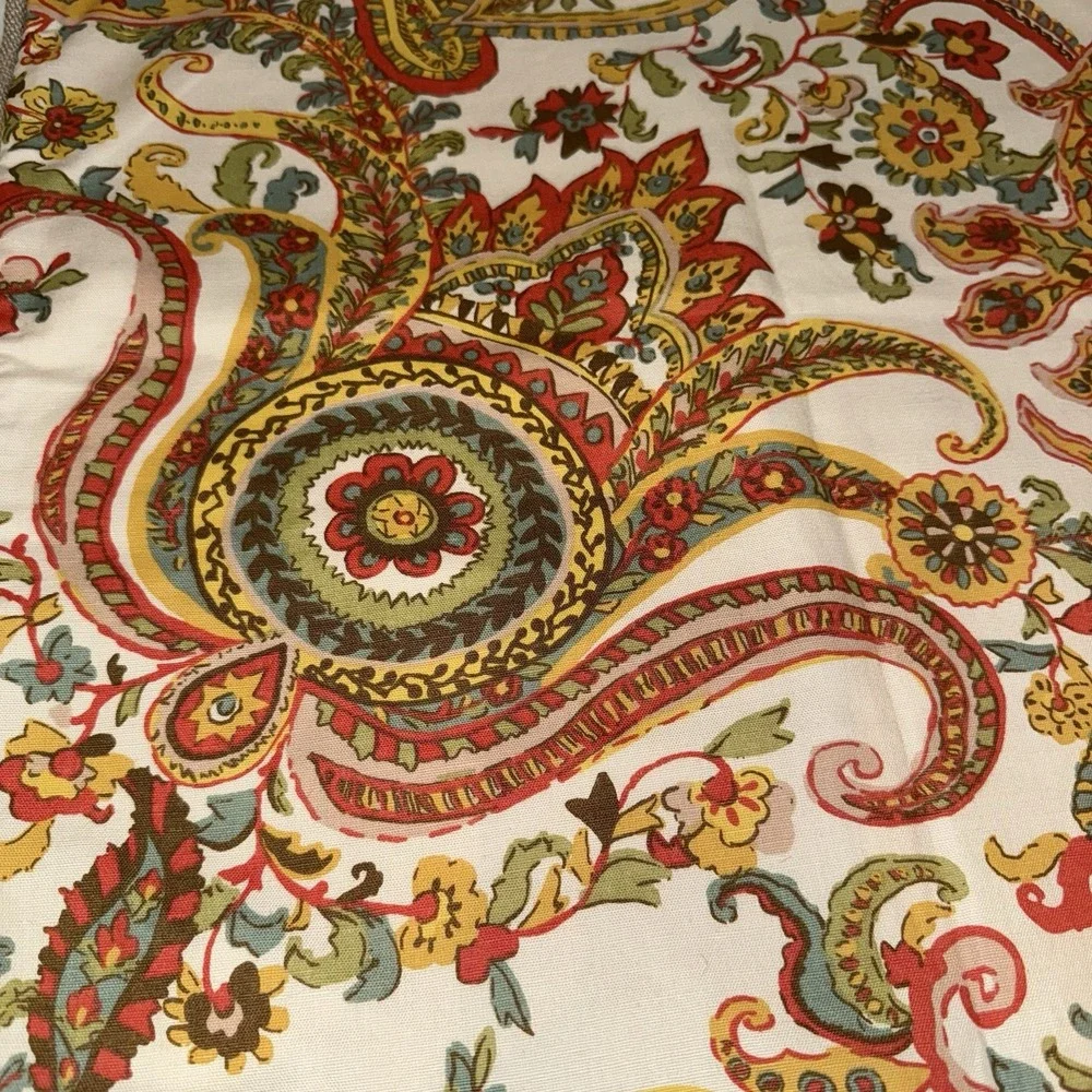 POTTERY BARN Felicity Paisley Throw Pillow Cover‎ 20
